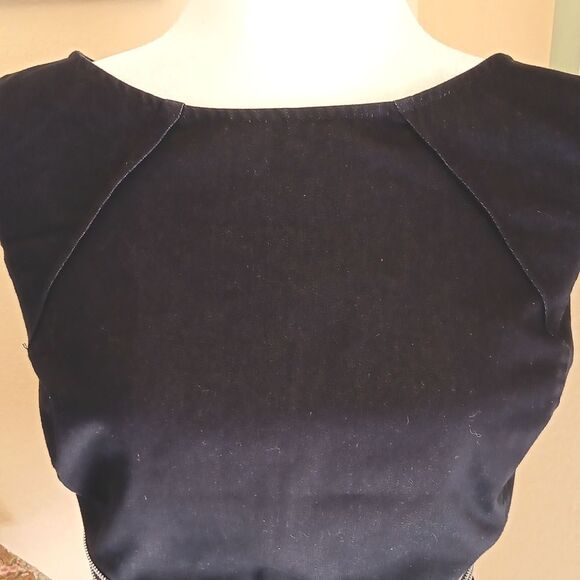 London Times Black Sheath Midi Dress Sleeveless Crew Neck. Zipper Detail. - Picture 2 of 11